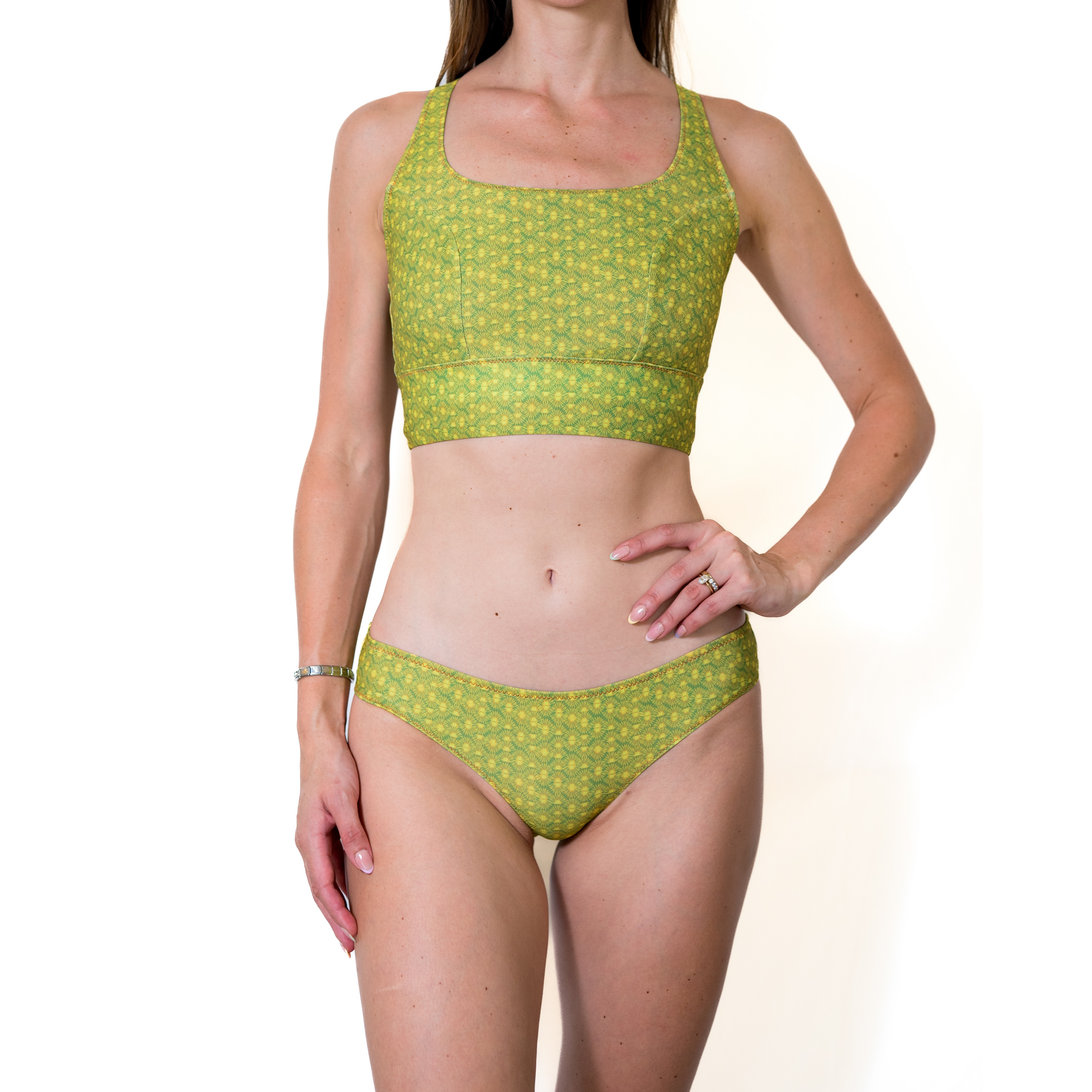 Aima Dora- Cross Back Top - Back / Turtle Bay - Baie aux tortues