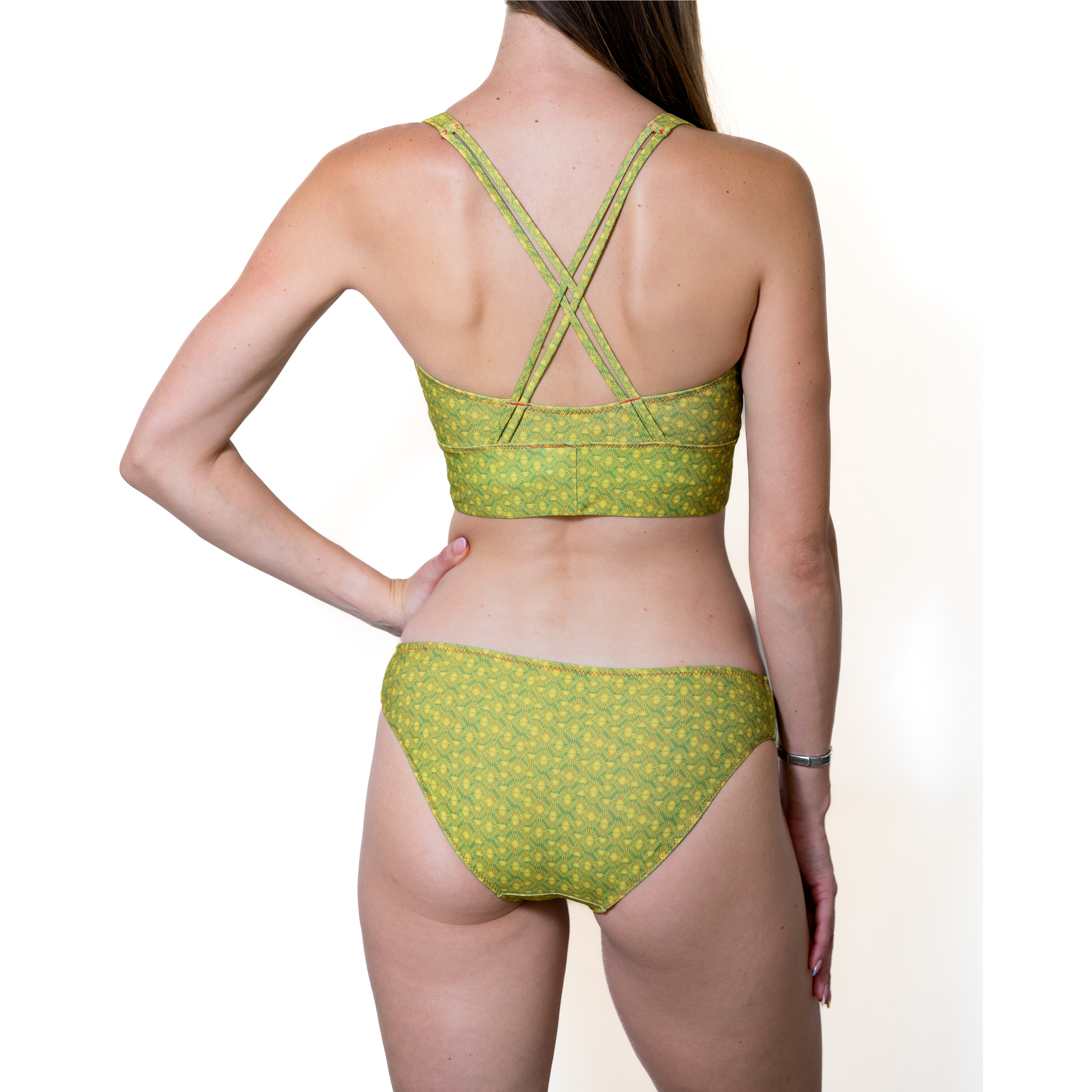 Aima Dora- Cross Back Top - Back / Turtle Bay - Baie aux tortues