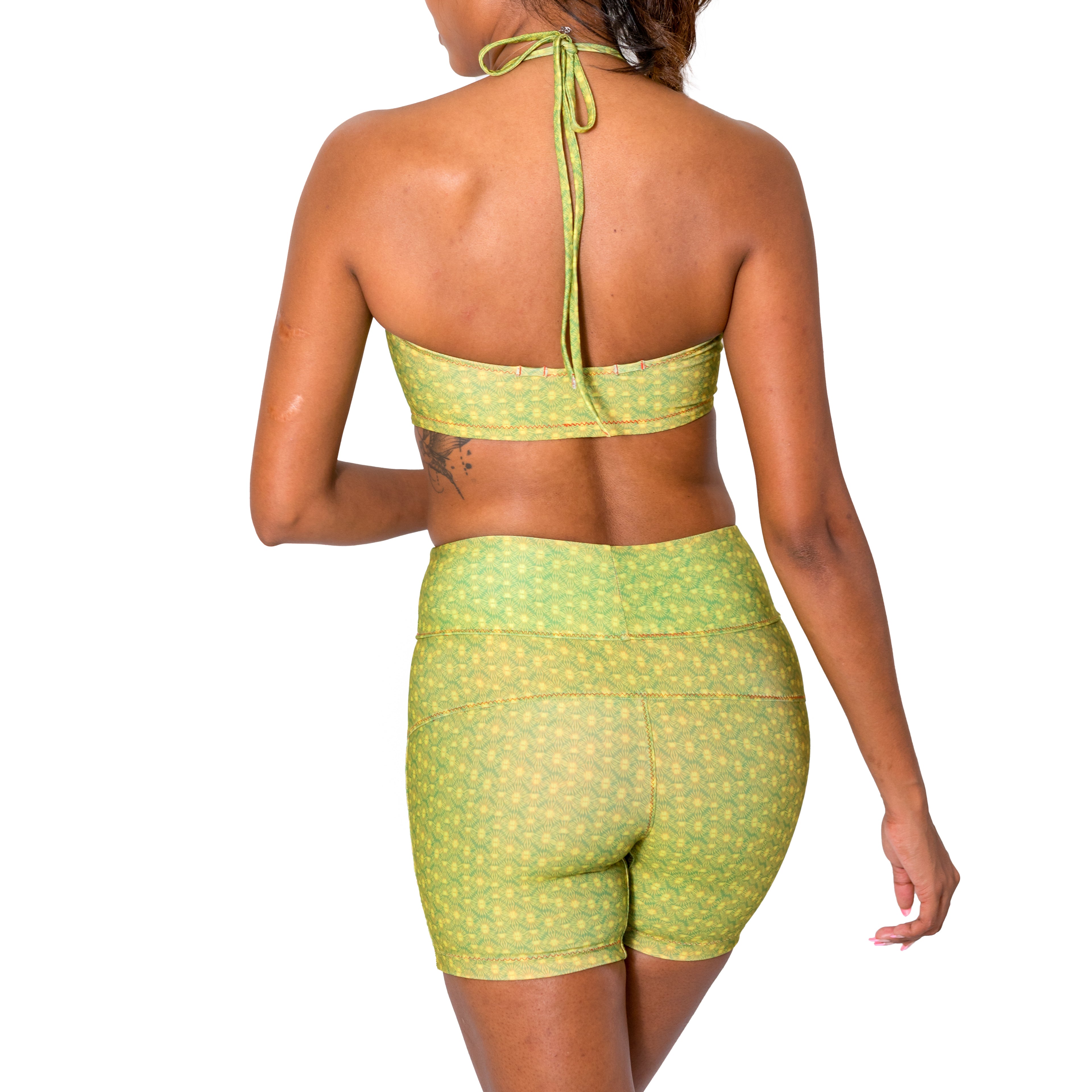 Aima Dora - High Neck Top - Back / Turtle Bay - Baie aux tortues